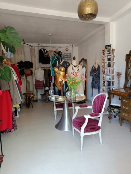 Boutique La Femme Aux Bijoux