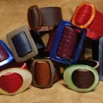 Manchette cuir bordeaux & marine – Boucle vintage