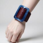 Manchette cuir bordeaux & marine – Boucle vintage